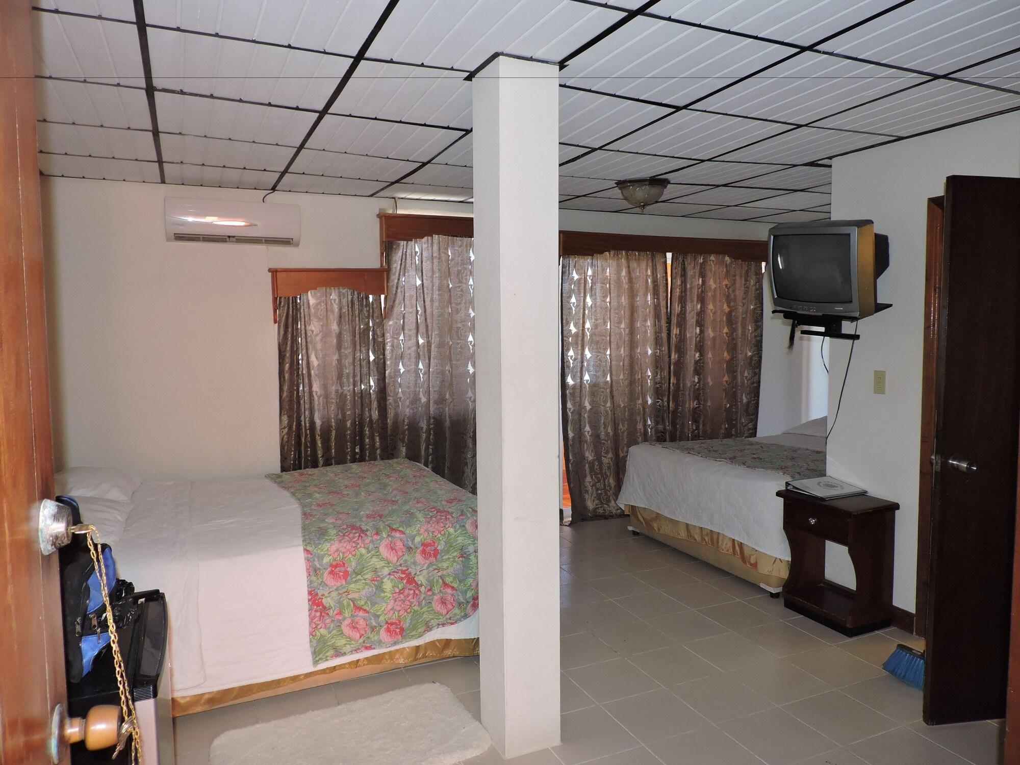 Spindrift Hotel San Pedro  Ngoại thất bức ảnh